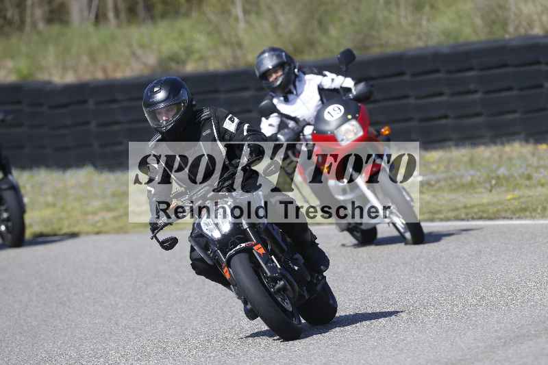 /01 02.04.2026 MAZ ADR/Gruppe gelb Gruppe gruen/unklar